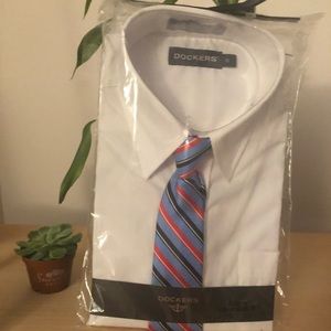 Boys size 10 DOCKERS white shirt Oxford